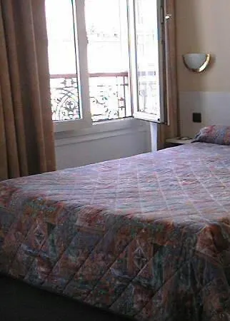 Ferney République Hotel