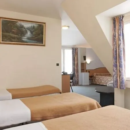 Ferney République Hotel