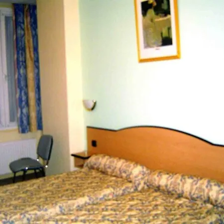 Ferney République Hotel
