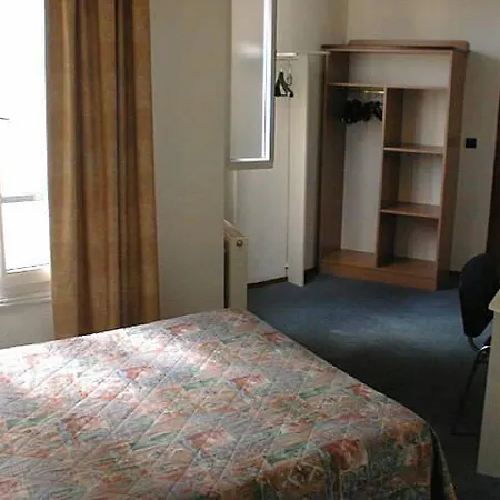 Ferney République Hotel
