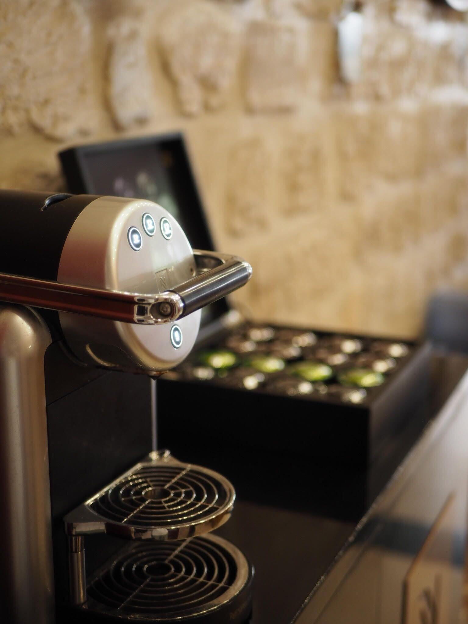 Ferney Republique Hotel Paris