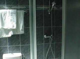 Ferney Republique Hotel Paris