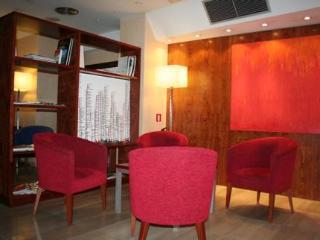 Ferney Republique Hotel